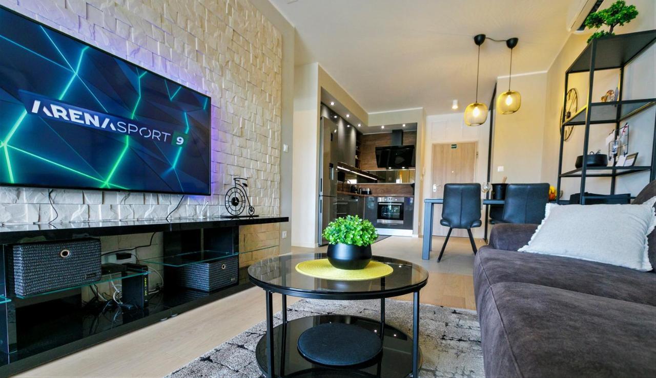 Luxury Apartment 4Seasons With Garage Спліт Екстер'єр фото
